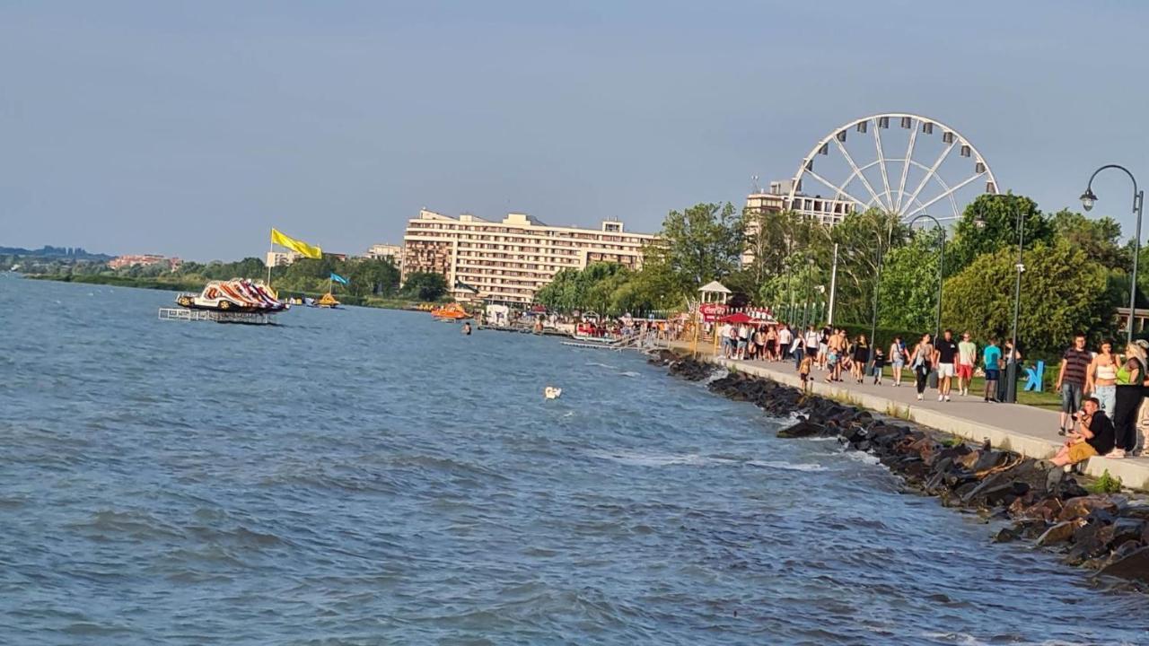 Varlak Apartmans ✷ ✷ ✷ Siófok Buitenkant foto